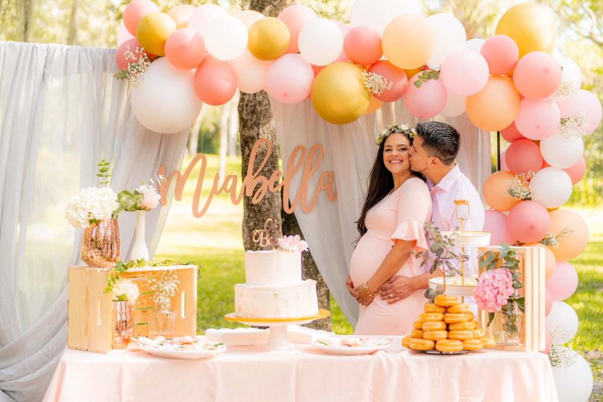 Cómo preparar un discurso especial para un baby shower