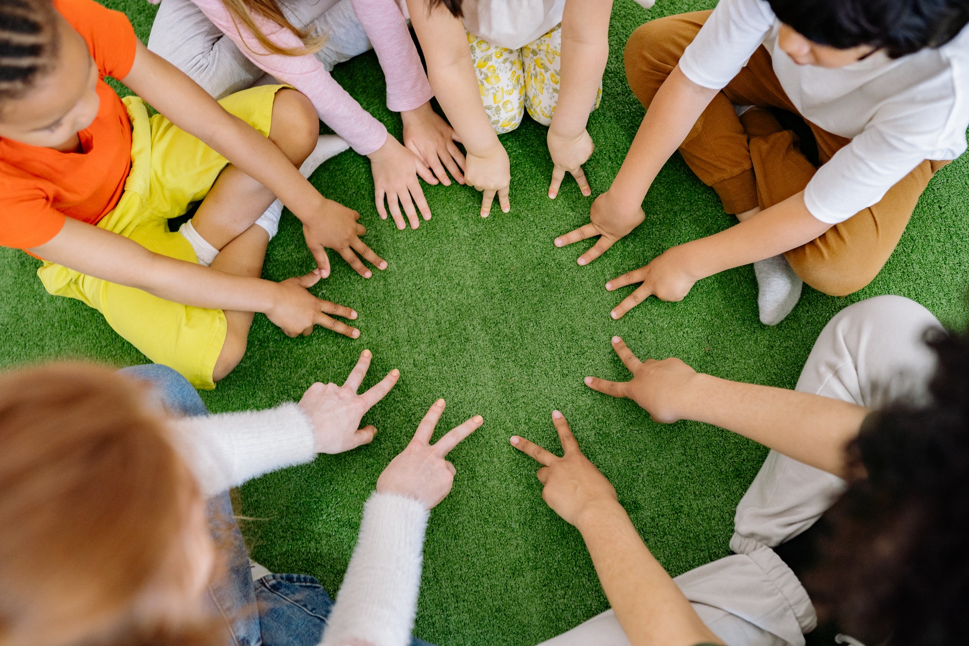 Como Conocer Mejor A Equipo Humano De Escuela Infantil