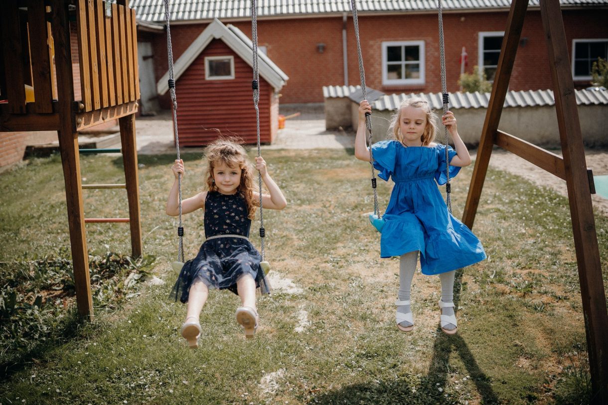 Parques infantiles cubiertos para jugar al aire libre