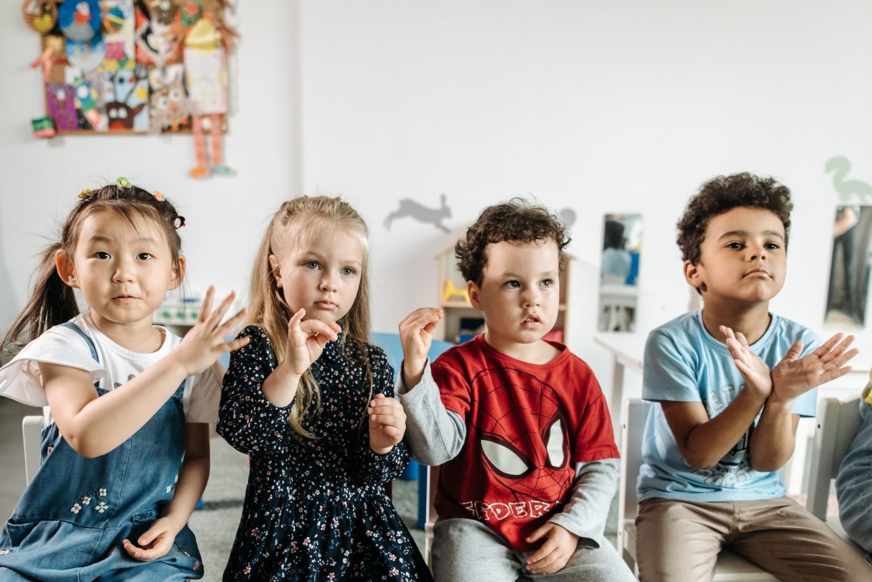 Beneficios de la educación intercultural para niños y niñas