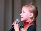 Escuchar y aprender canciones: 6 beneficios para los niños