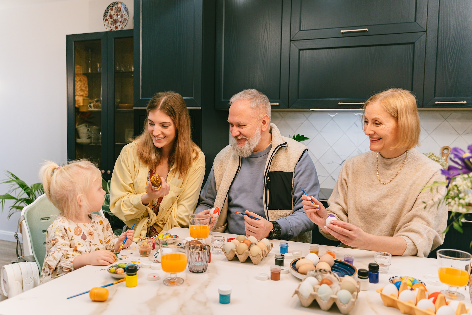 Como Cambia Relacion Con La Familia Politica Tras Ser Padres