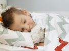 Transforma la habitación de tus hijos: Persianas enrollables exteriores para un sueño profundo