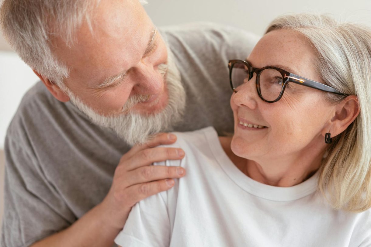 Divorcio gris: qué ocurre cuando los abuelos se divorcian