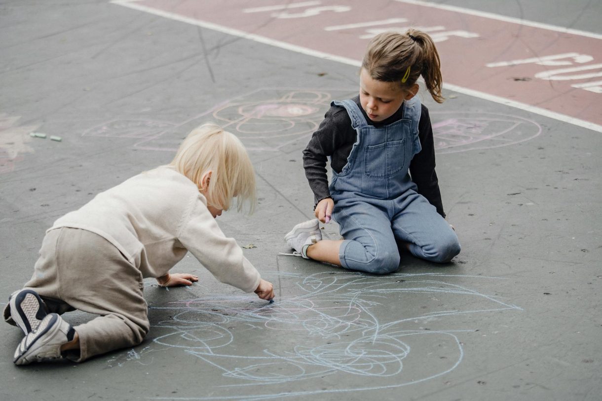 Elegir un colegio que no está cerca de casa: 5 consejos para padres