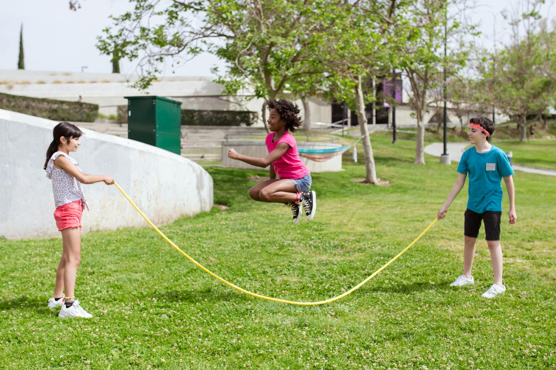 Jugar Al Aire Libre Durante La Infancia