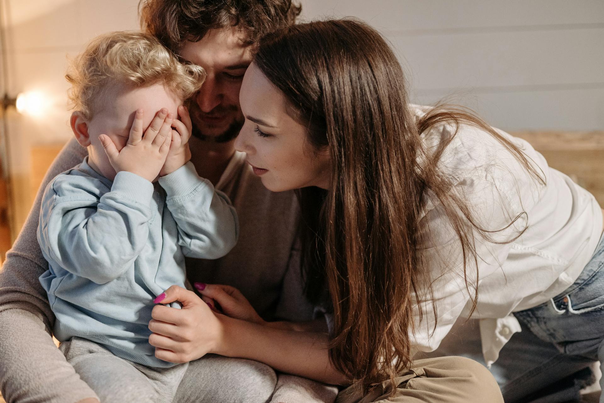 Como Afectan Las Conversaciones De Adultos A Ninos Y Ninas