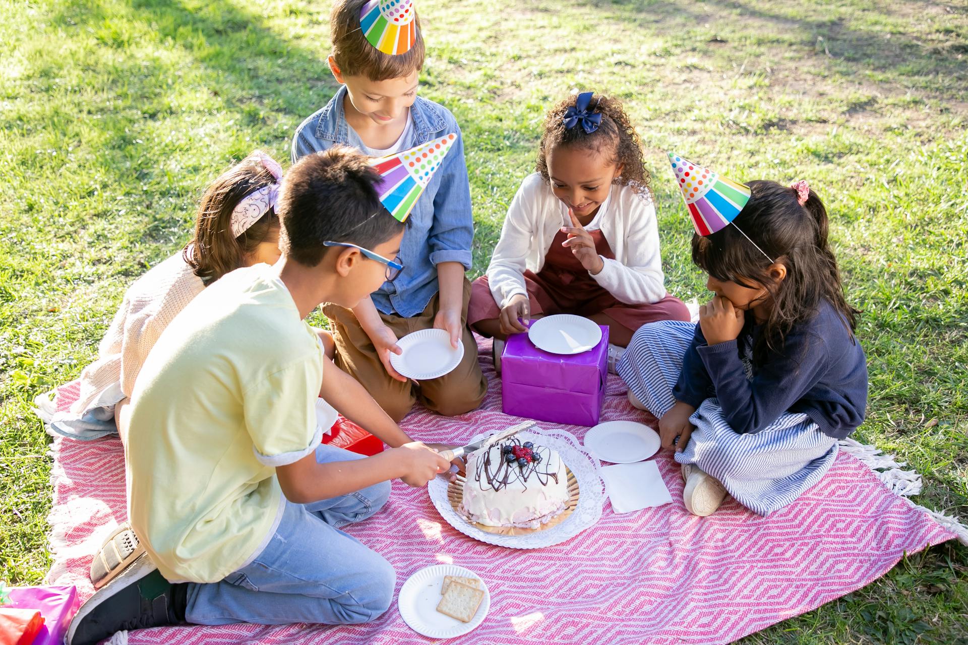 Celebrar Una Fiesta De Cumpleanos En Vacaciones De Verano