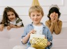Abuelos: ¿Qué regalar a los nietos en cumpleaños o fechas señaladas?