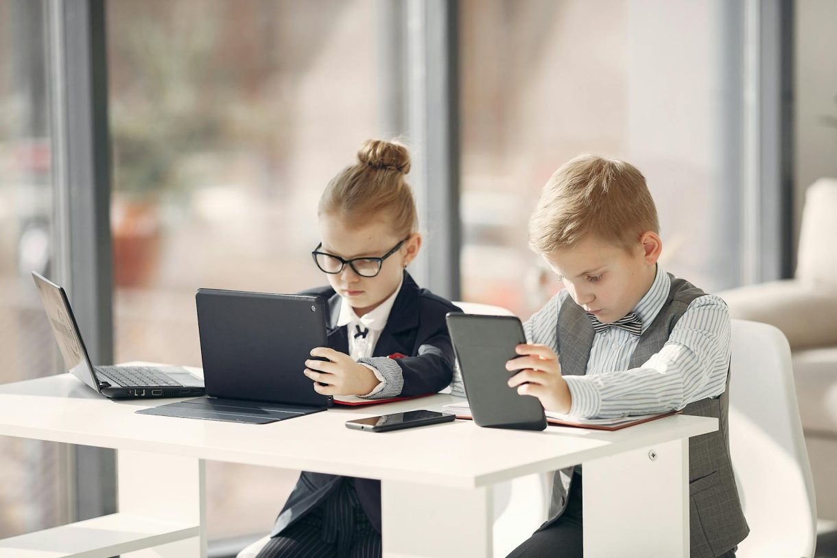 Colegios: 7 ventajas del trabajo en grupos reducidos en el aula