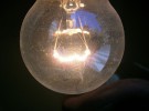 Manualidades ecológicas: que hacer con las bombillas incandescentes