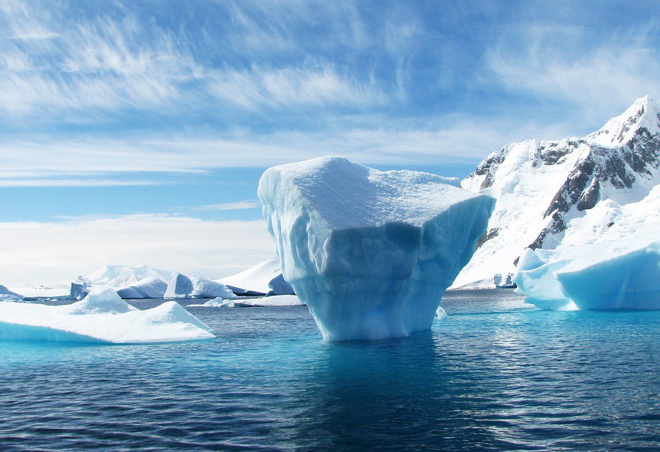 Se agranda la grieta de hielo en la Antártida