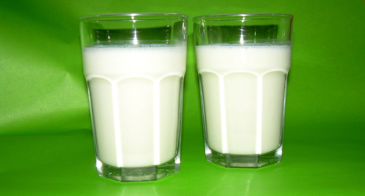 Ventajas y desventajas de la leche cruda