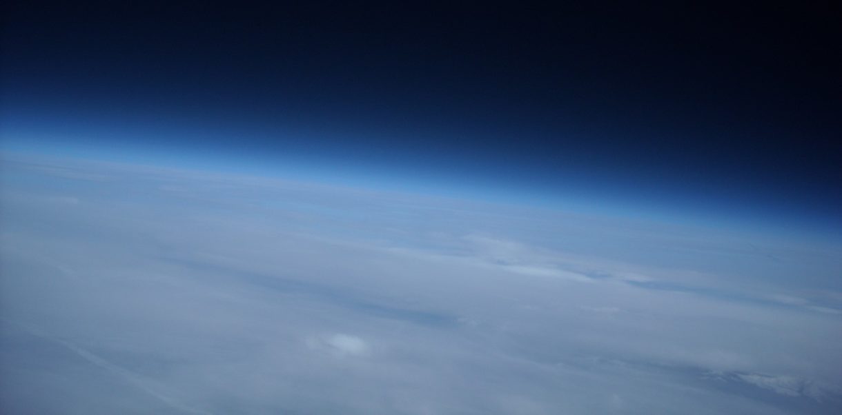 La capa de ozona comienza a recuperarse, y ya está actuando
