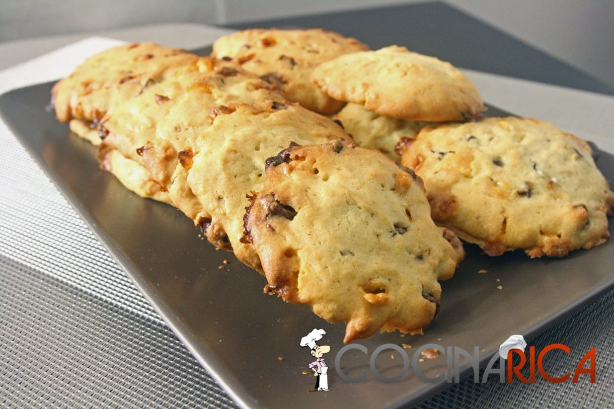 Cookies de chocolate negro y blanco