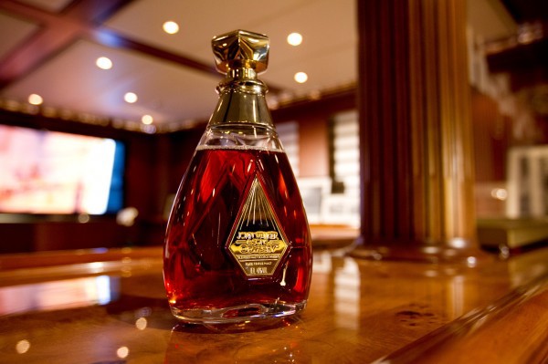 Interiors of Yacht Voyager, Honk Kong Photograph by Tim Bishop/Diageo