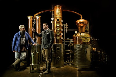 Distillery alexander Stein y C. Kerller _03