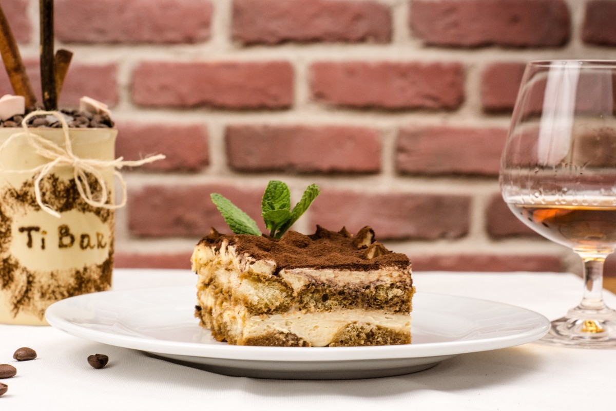 Tiramisú de Baileys con frambuesas