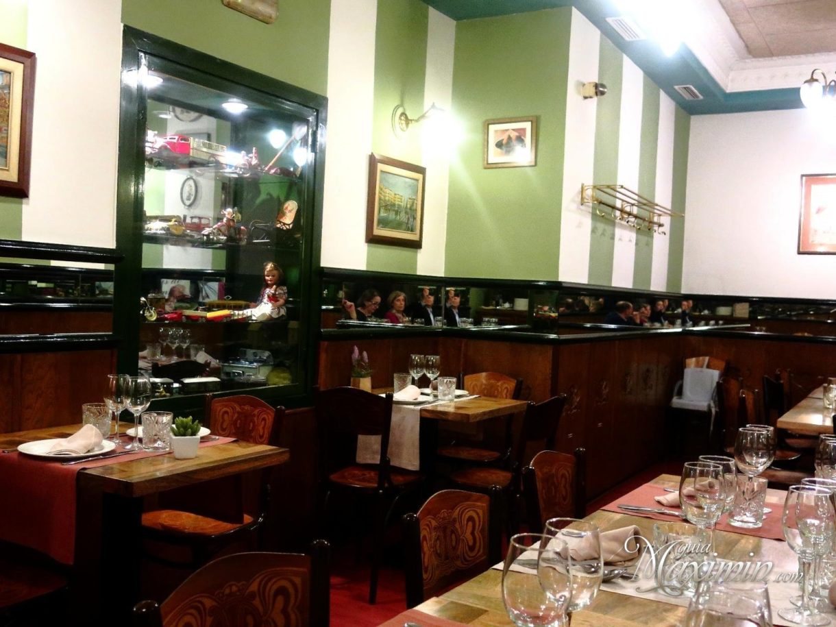 Bar Restaurante Manolo la Historia de Madrid en la mesa