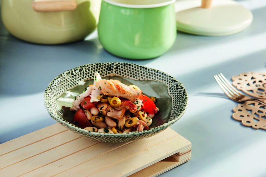 Ensalada De Alubias Con Conejo