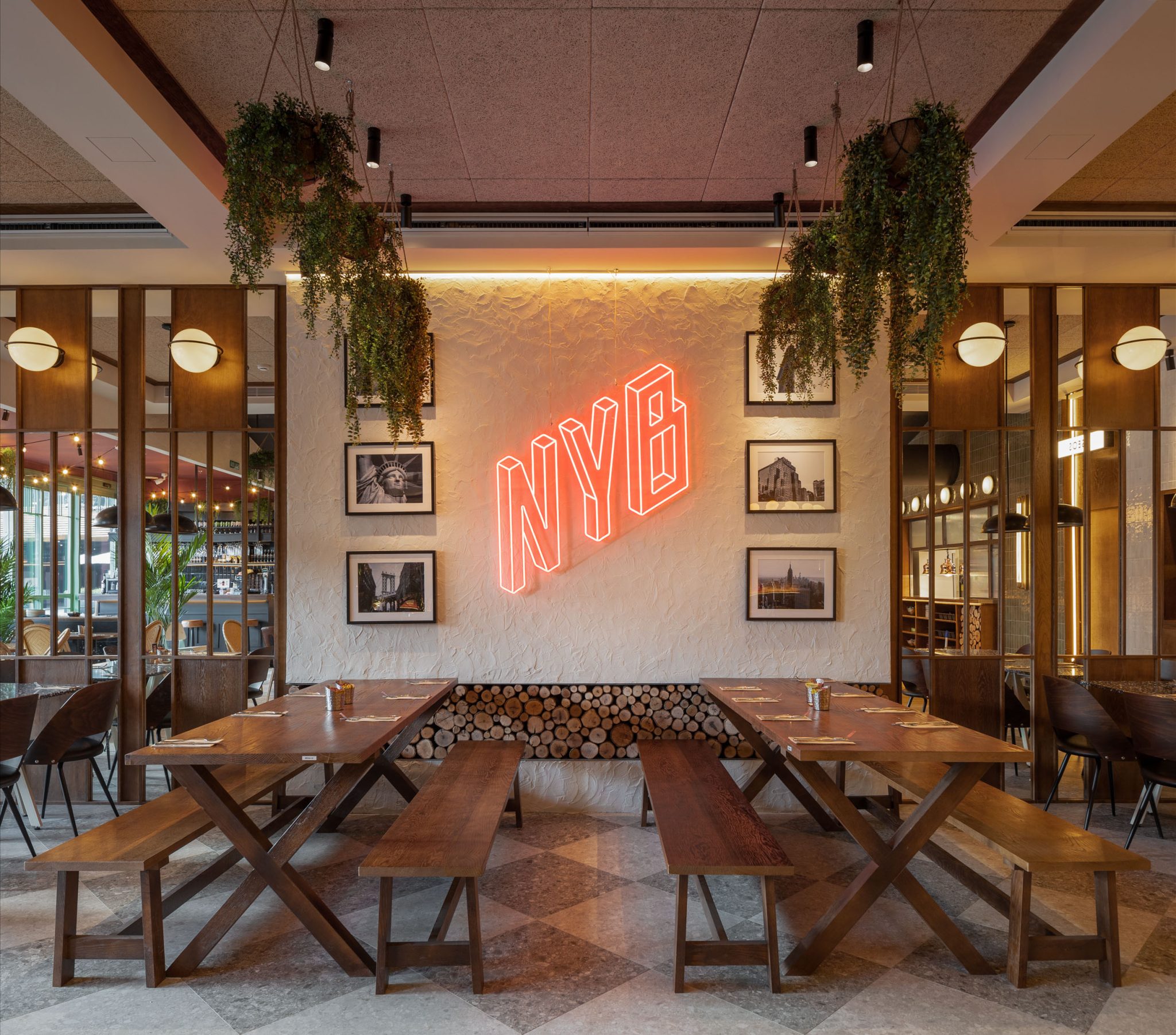 Mesas Corridas Con Logo Nyb, New York Burger Caleido