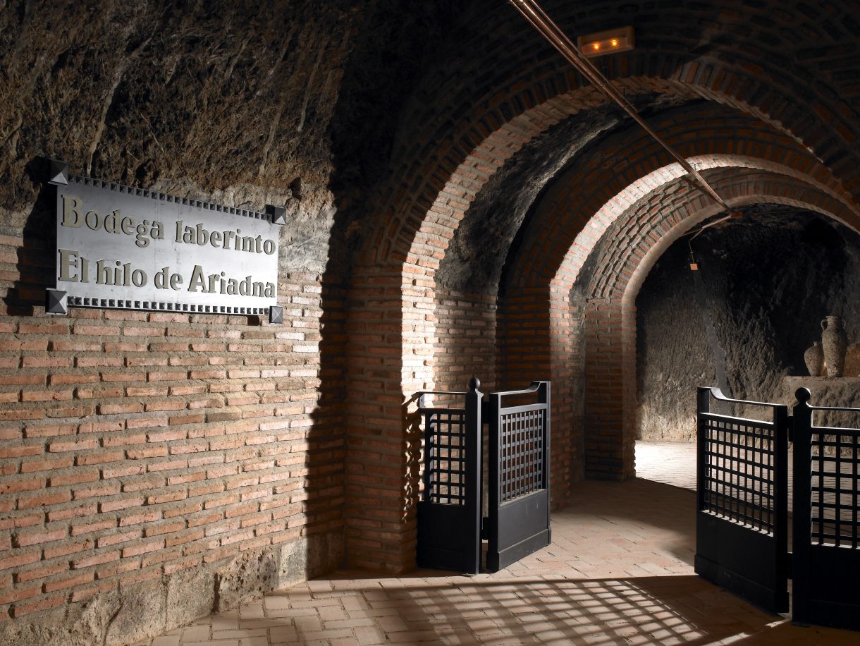 Gastrobodega bajo tierra: Gastro de Martín Berasategui – Bodega de Yllera