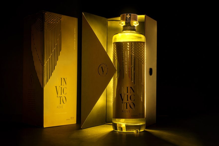 Plata Mejor Diseño Aove Premium Invicto, Packaging Evooleum Awards