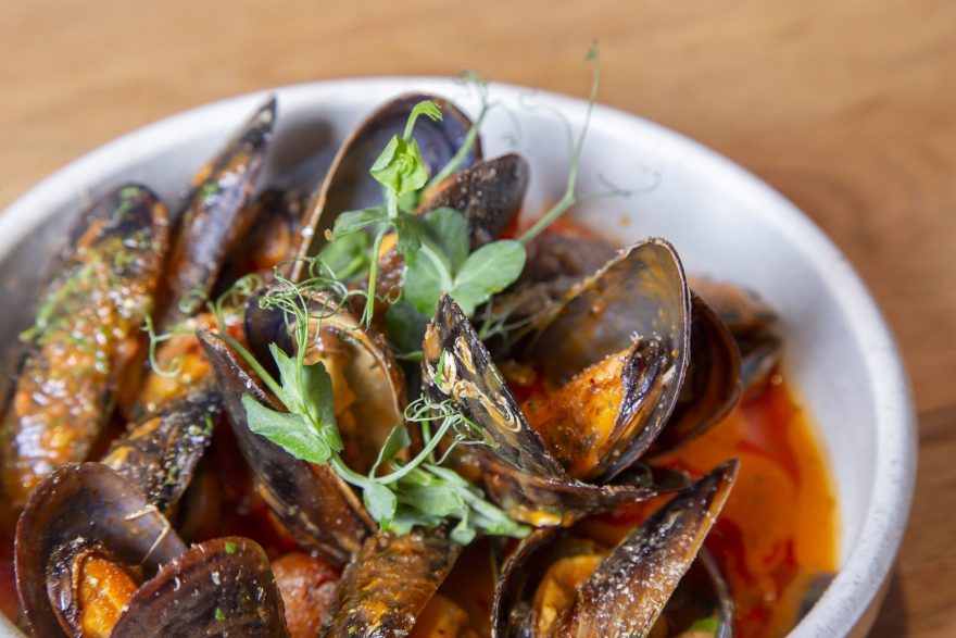 Mejillones En Salsa De Sobrasada, Cokima