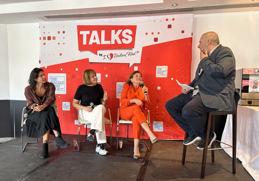 Raquel Perramón, María José San Román Y Nicoletta Negrini Con Alberto Luchini, The Italian Show