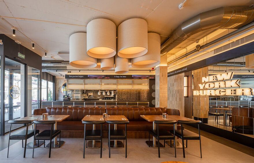 Mesas Y Cocina New York Burger Madnum