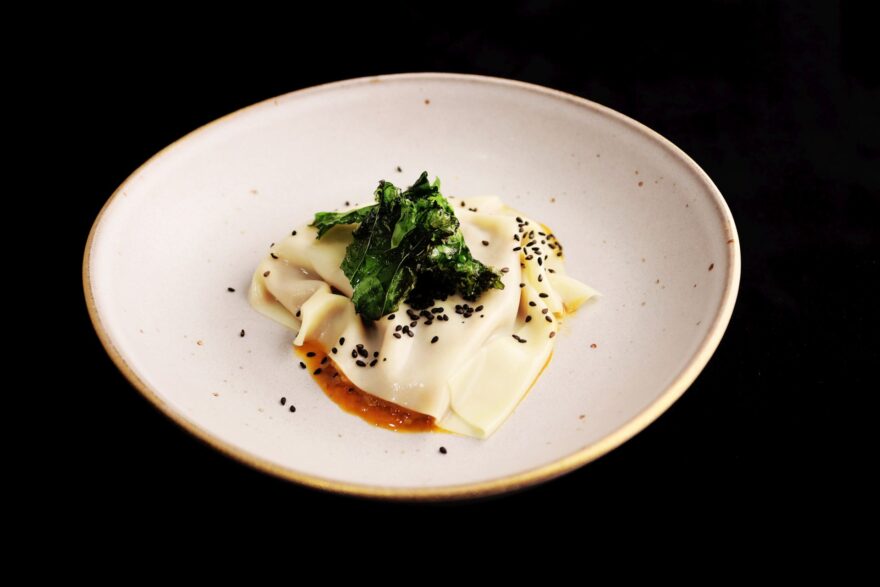 Ravioli Con Manitas De Cerdo Y Langostinos Di Ferente Hr Vf