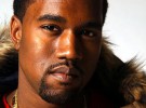 Kanye West imita a su mujer en unas polémicas fotos
