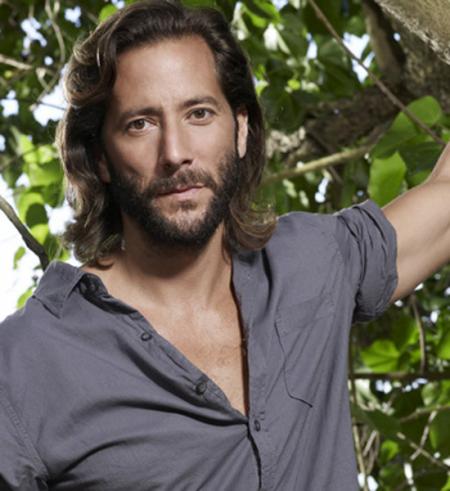 Henry Ian Cusick, Desmond de Perdidos es acusado de acoso sexual