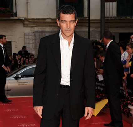 Antonio Banderas y las jóvenes promesas del cine español enloquecen Málaga