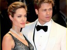 Brad Pitt le exige matrimonio a Angelina