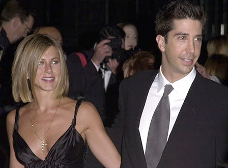 Jennifer Aniston piensa en David Schwimmer como padre de su hijo