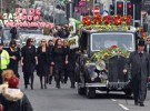 Miles de personas despiden a Jade Goody en su funeral