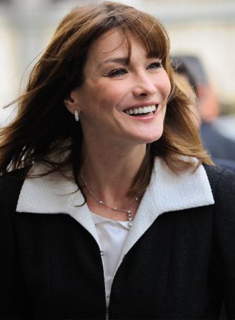 Roban un ordenador con fotos privadas de Carla Bruni