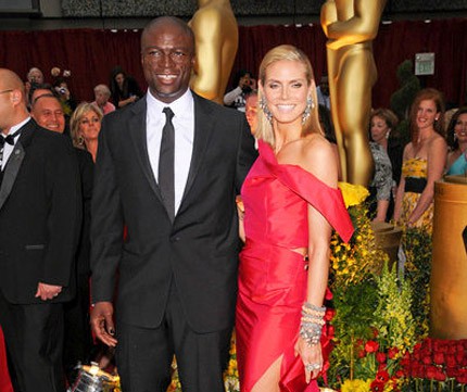 Heidi Klum y Seal renuevan sus votos matrimoniales en una ceremonia retro