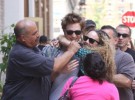 Robert Pattinson es atropellado cuando huía de sus fans