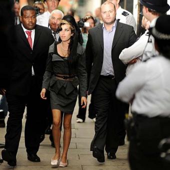 Amy Winehouse es declarada inocente por la agresión a un fans