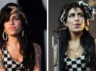 Amy Winehouse besa a Peter Doherty en el V Festival