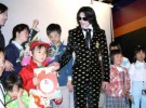 A Michael Jackson le aparece otro hijo secreto