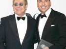 Elton John y su marido quieren adoptar a un niño ucraniano