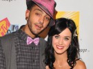 Katy Perry se compromete con su novio Travis McCoy