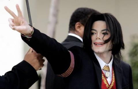 LaToya, Michael Jackson fue un ser divino enterrado para la eternidad