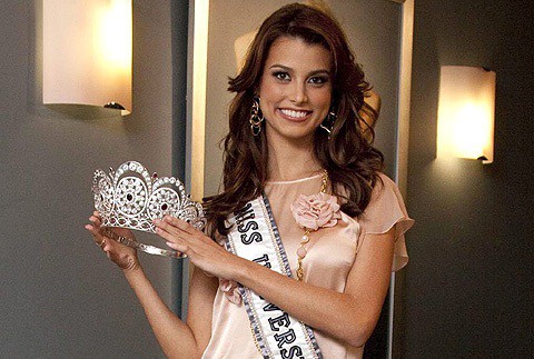 El título de Miss Universo a debate