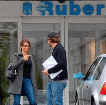 Penélope Cruz y Javier Bardem visitan al ginecólogo