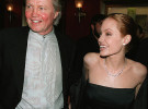 Angelina Jolie retoma los contactos con su padre John Voight
