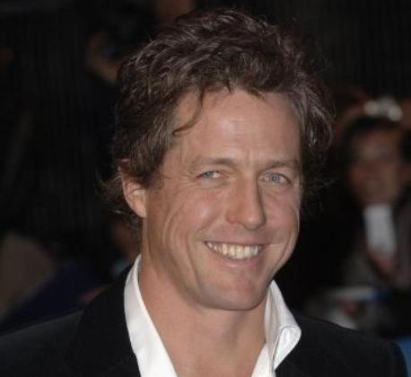 Hugh Grant se autodefine como un monstruo